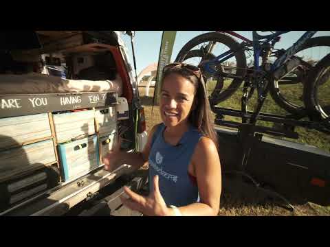 Community Spotlight | 1988 Mitsubishi Delica L300 | Raquel and Sam